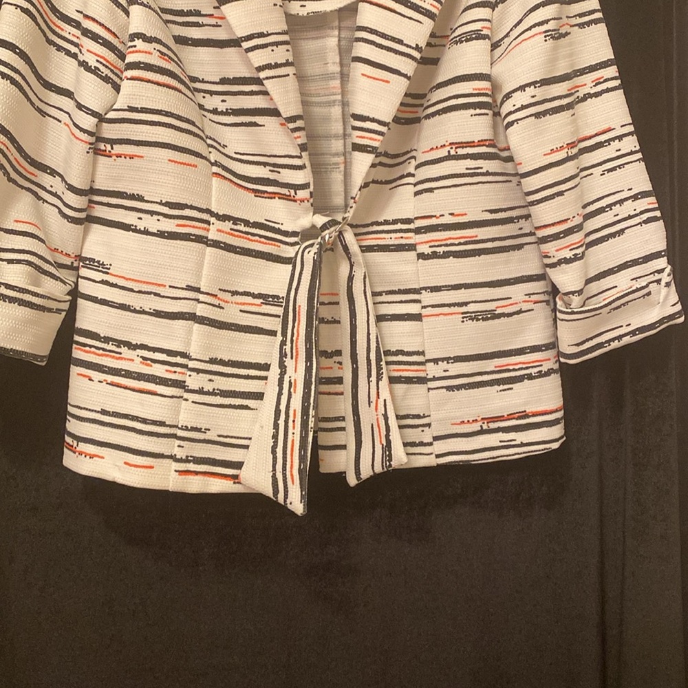 Perceptions Woman’s Jacket Size 12 - image 2